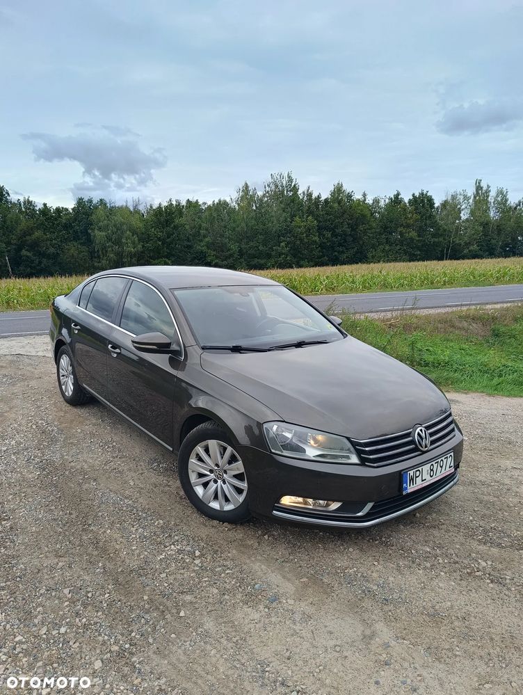 Volkswagen Passat 1.6 TDI Trendline - 1