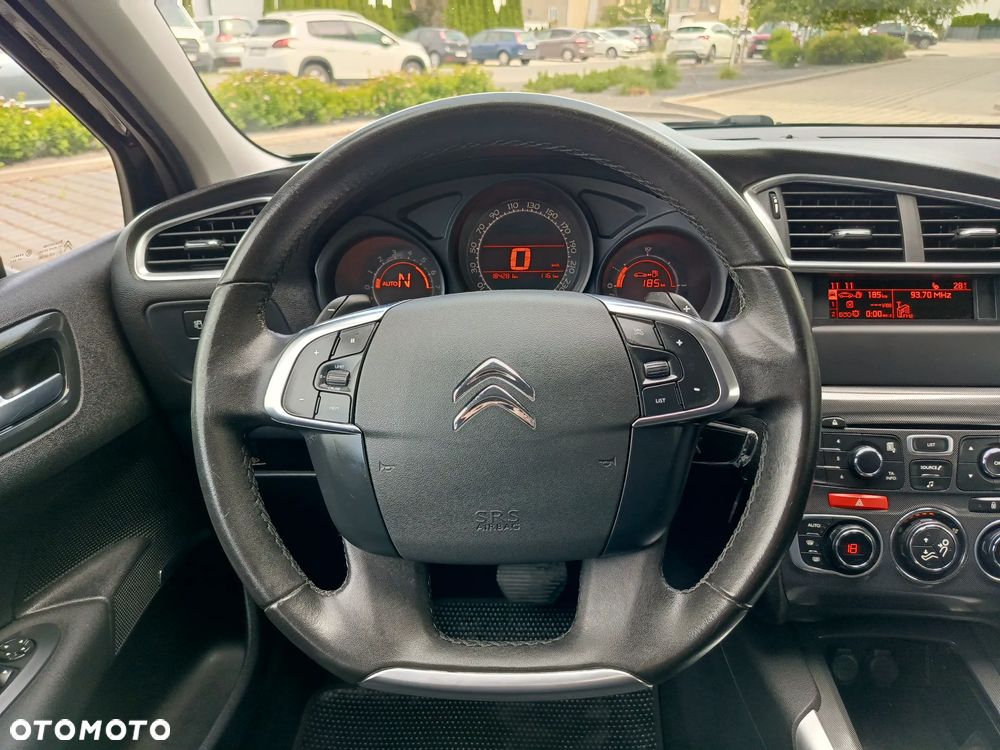 Citroën C4 e-HDi 115 ETG6 Exclusive - 15