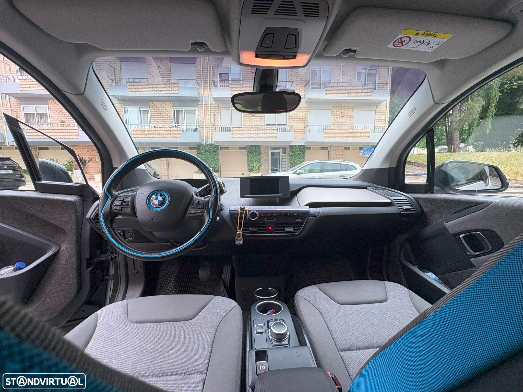 BMW i3 (120 Ah) - 13