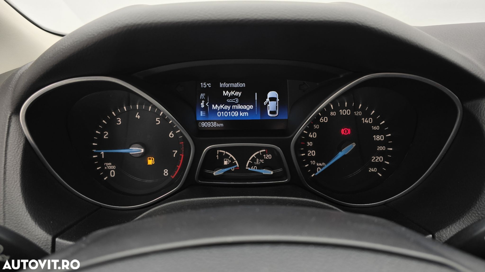Ford Focus 1.0 EcoBoost Trend - 16