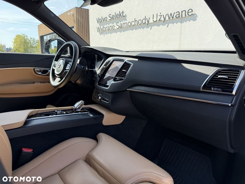 Volvo XC 90 - 29