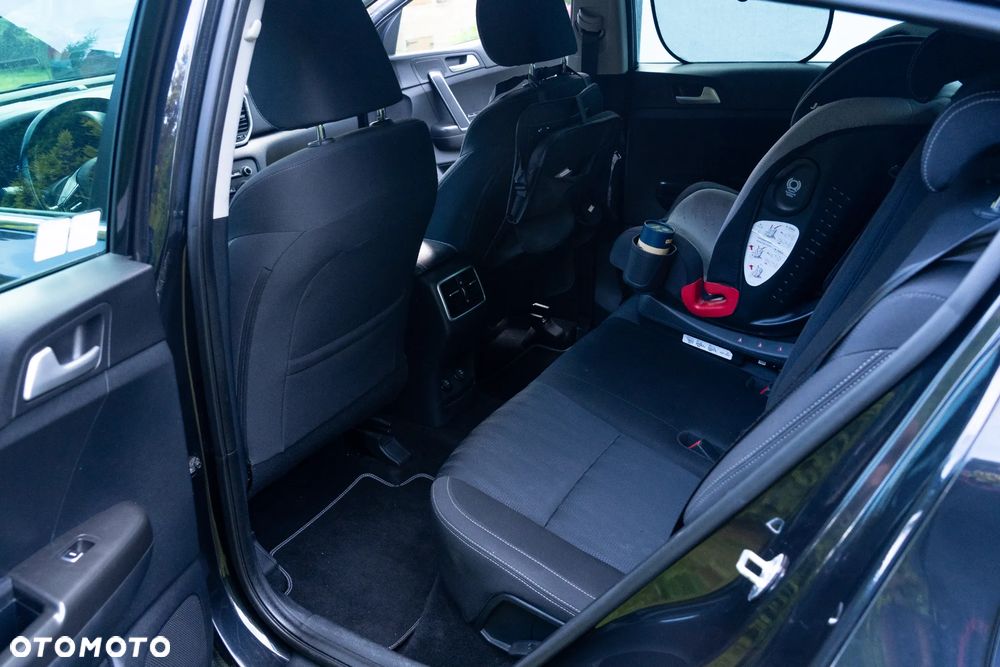 Kia Sportage 1.6 T-GDI M 2WD - 10