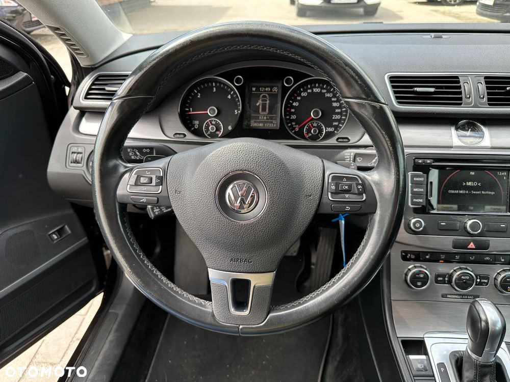 Volkswagen Passat Variant - 8