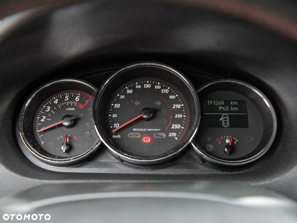 Renault Megane TCe 180 GT - 18
