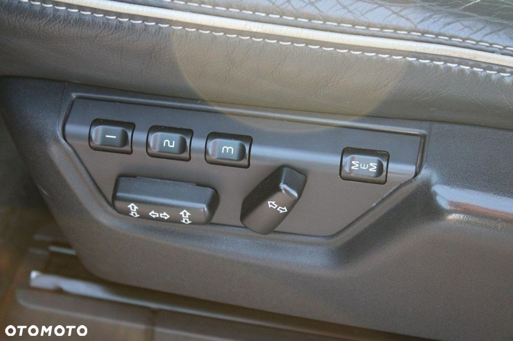 Volvo XC 90 - 26