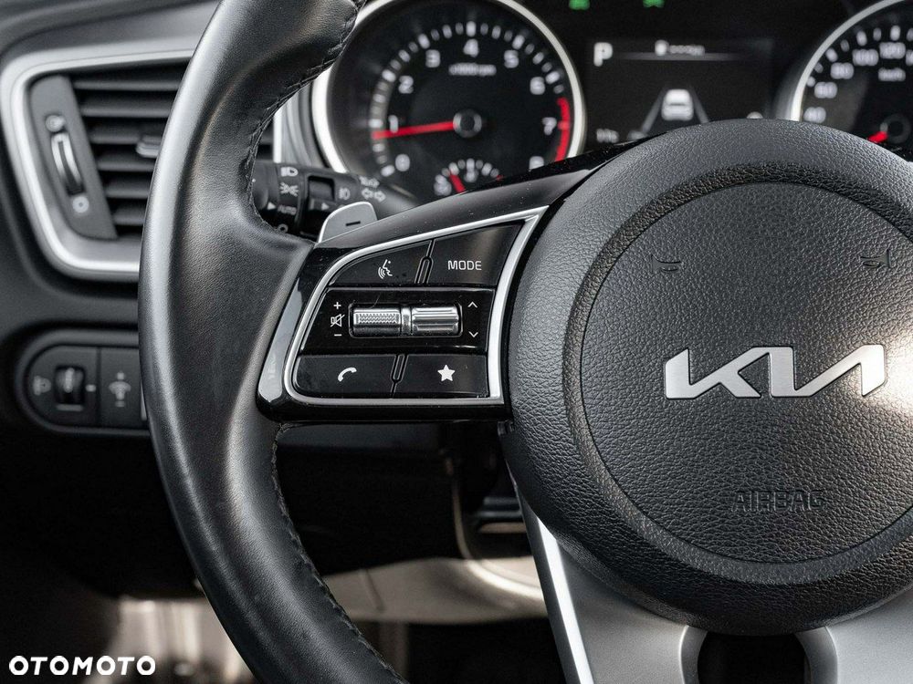 Kia Ceed 1.5 T-GDI M DCT - 15