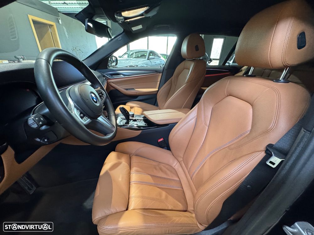 BMW 530 e Pack Desportivo M - 19