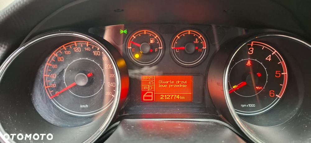 Fiat Bravo 1.9 Multijet Estiva Blue&Me - 13