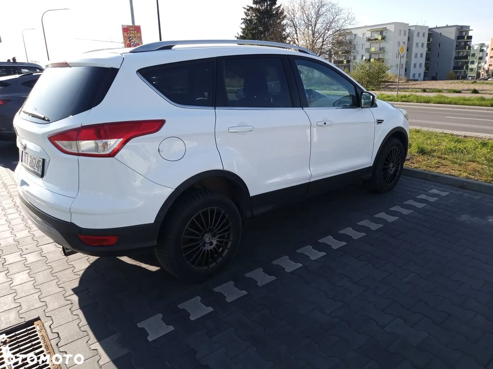 Ford Kuga 2.0 TDCi 4x4 Titanium - 11