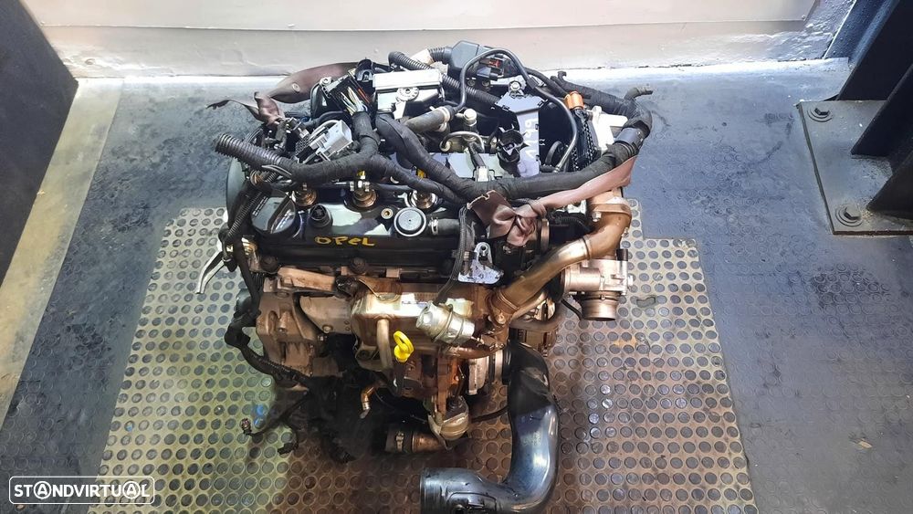 MOTOR  OPEL ASTRA J A17DTS - 4