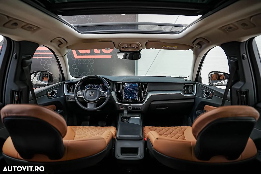 Volvo XC 60 Recharge T6 AWD AT Core - 4