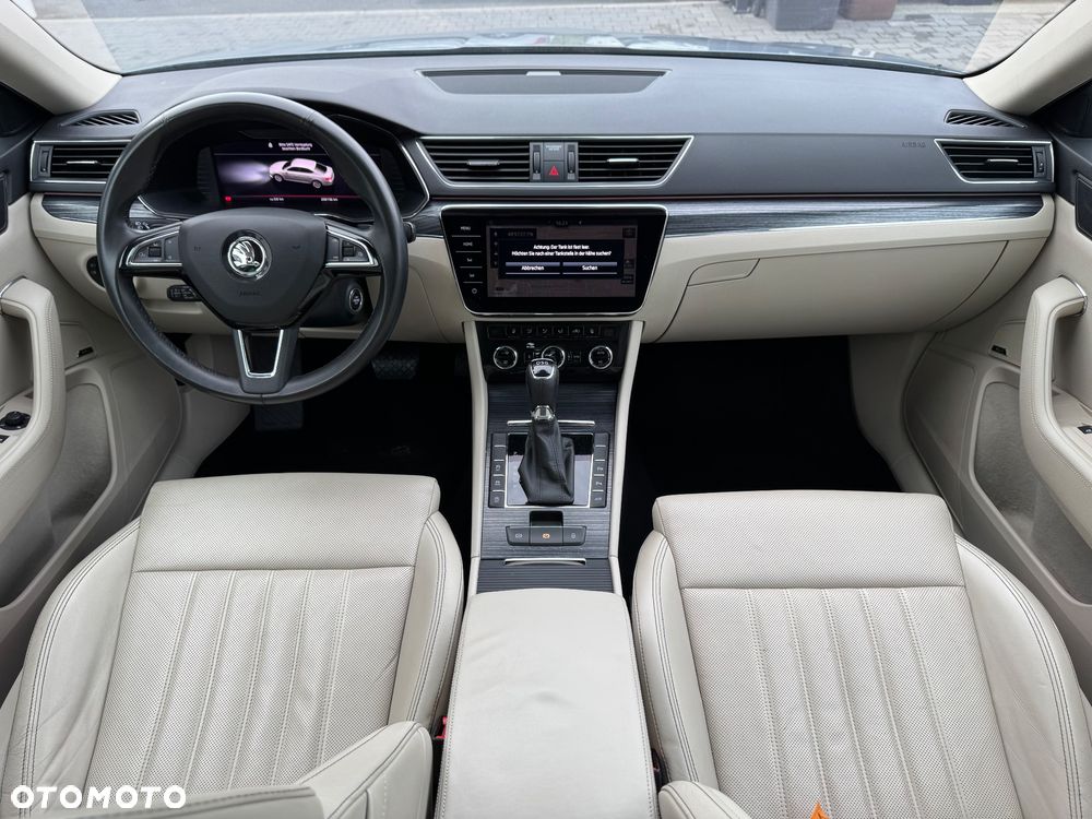 Skoda Superb 2.0 TSI Sportline DSG - 20