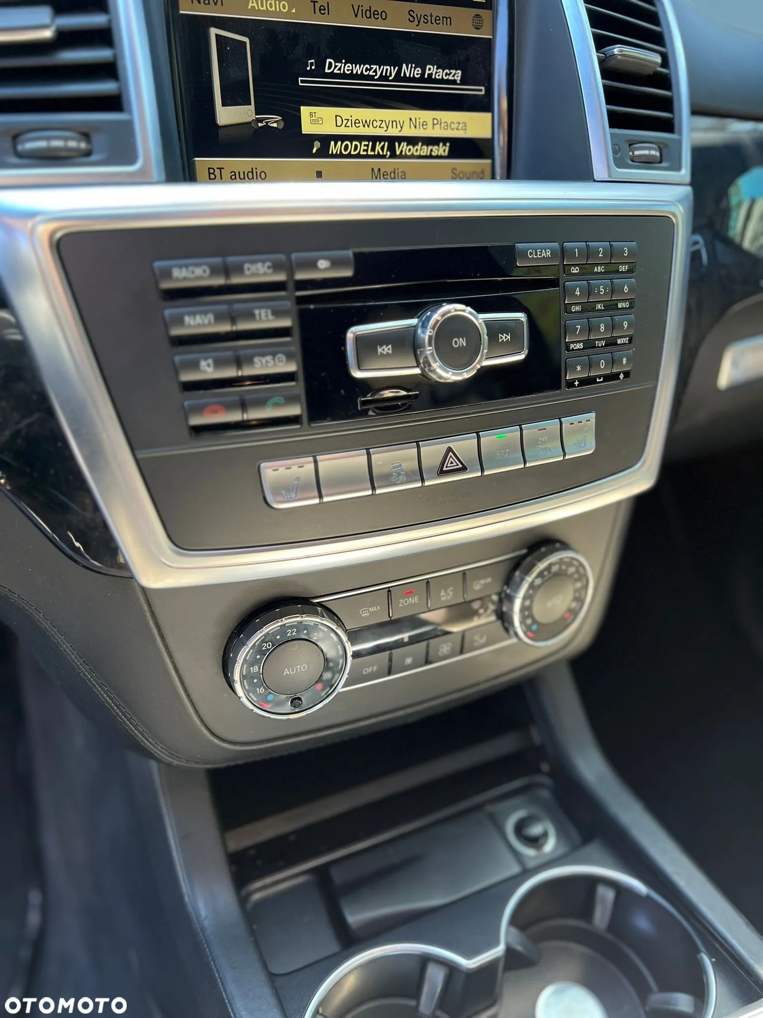 Mercedes-Benz ML 350 BlueTEC 4MATIC 7G-TRONIC Edition 1 - 14