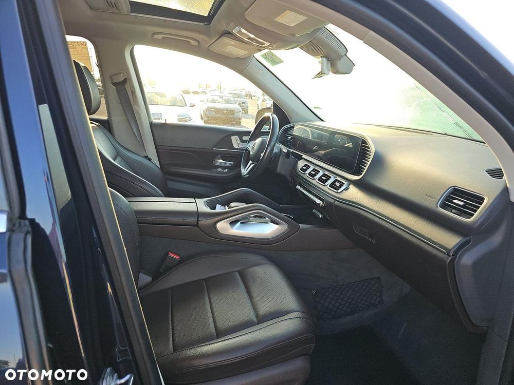 Mercedes-Benz GLE - 11