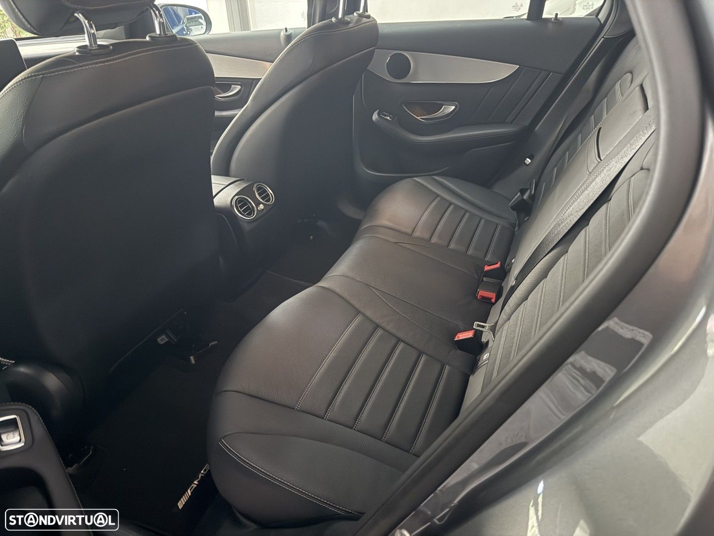 Mercedes-Benz GLC 250 d 4Matic 9G-TRONIC AMG Line - 9