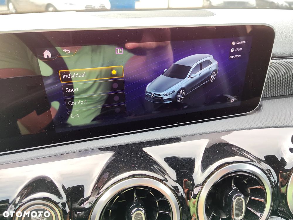 Mercedes-Benz Klasa A 220 7G-DCT Style - 28