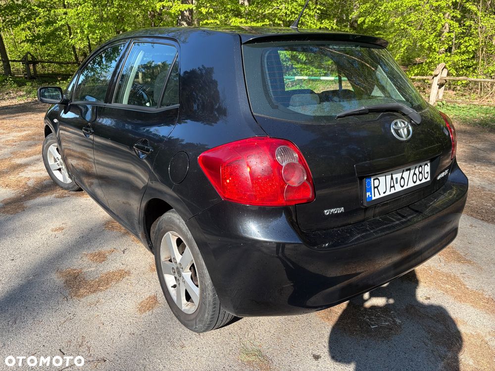 Toyota Auris - 3