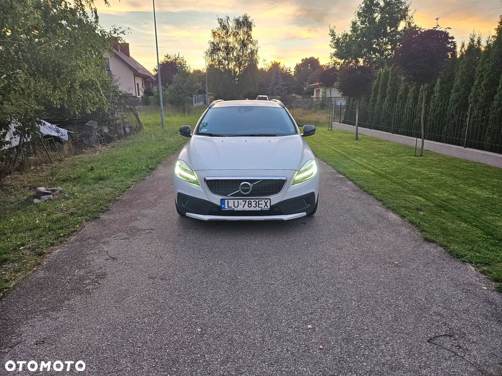 Volvo V40 Cross Country T4 Drive-E Kinetic - 32