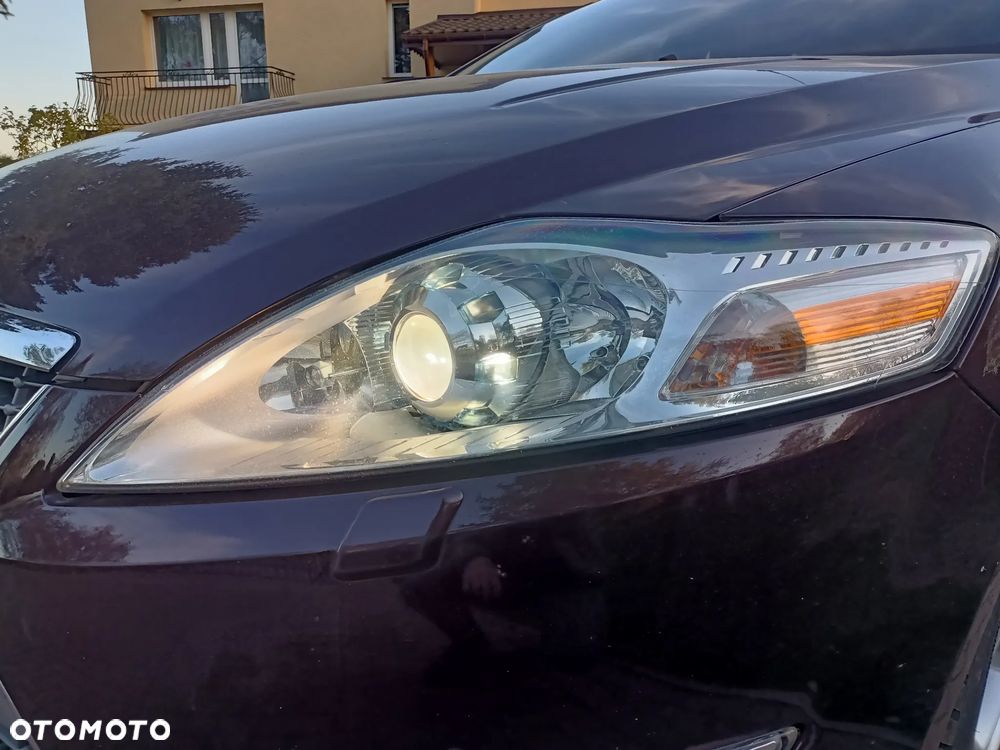 Ford Mondeo 2.0 Titanium - 19