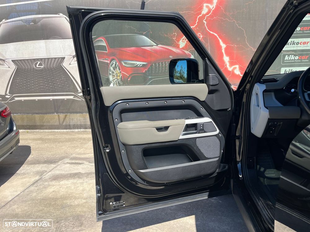 Land Rover Defender 2.0 P400e 110 AWD SE - 13