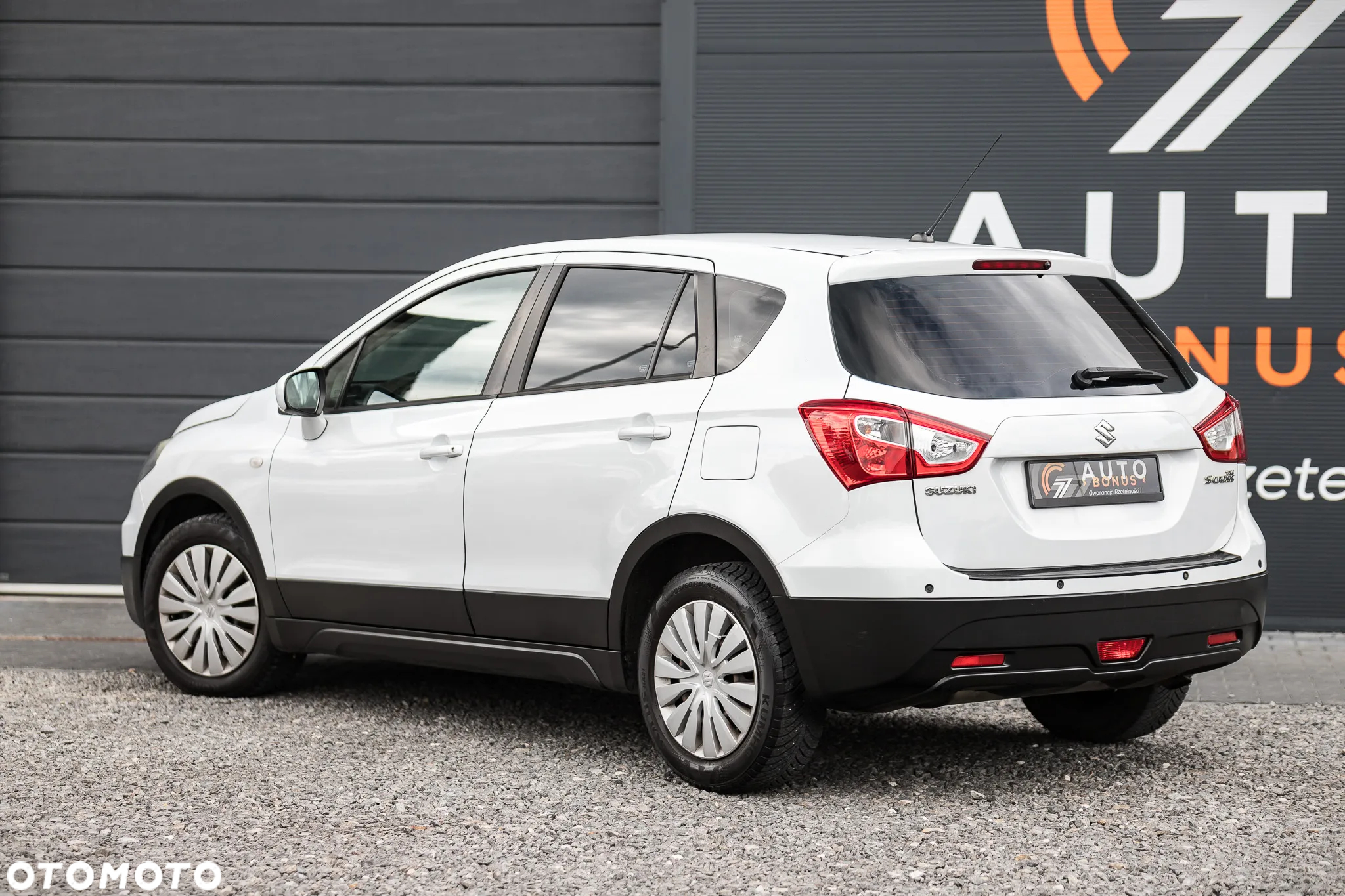 Suzuki SX4 S-Cross 1.6 DDiS 4x2 Comfort - 10