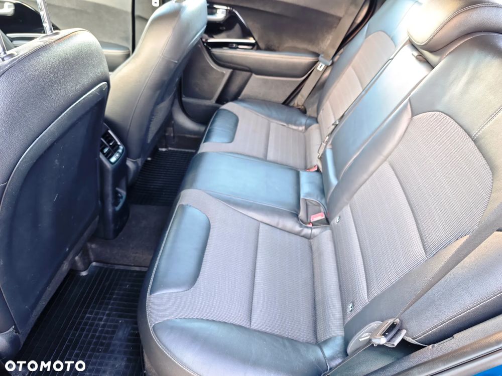 Kia Niro 1.6 GDI Hybrid L - 16