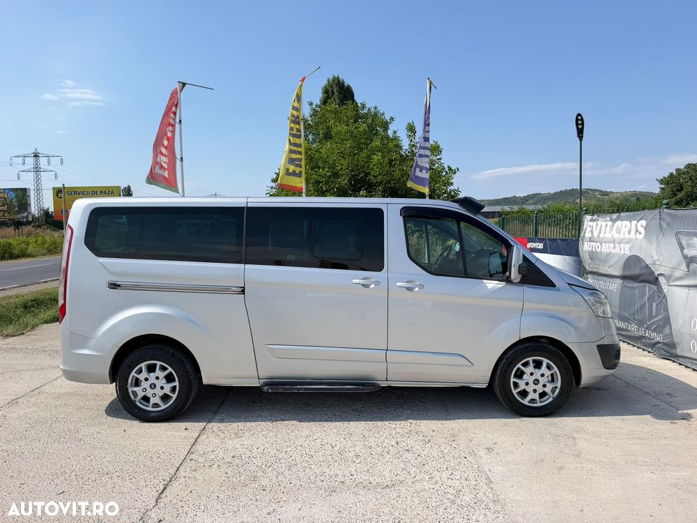 Ford Tourneo Custom - 9