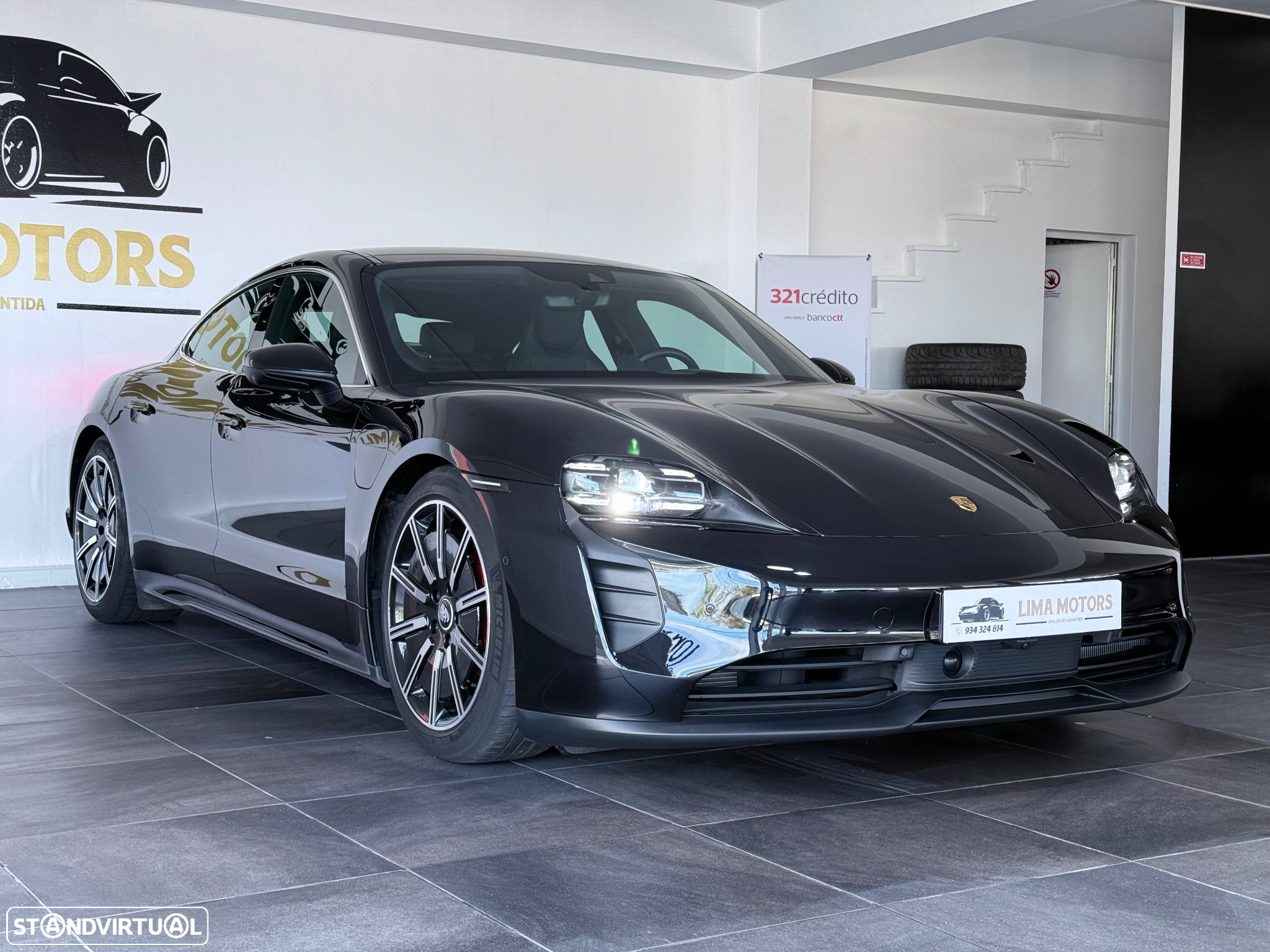 Porsche Taycan 4S bateria Performance Plus - 3