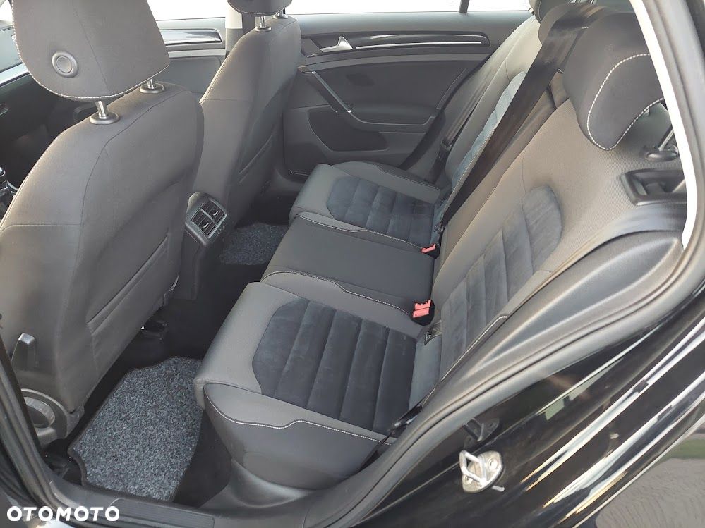 Volkswagen Golf 1.4 TSI BlueMotion Technology Highline - 28