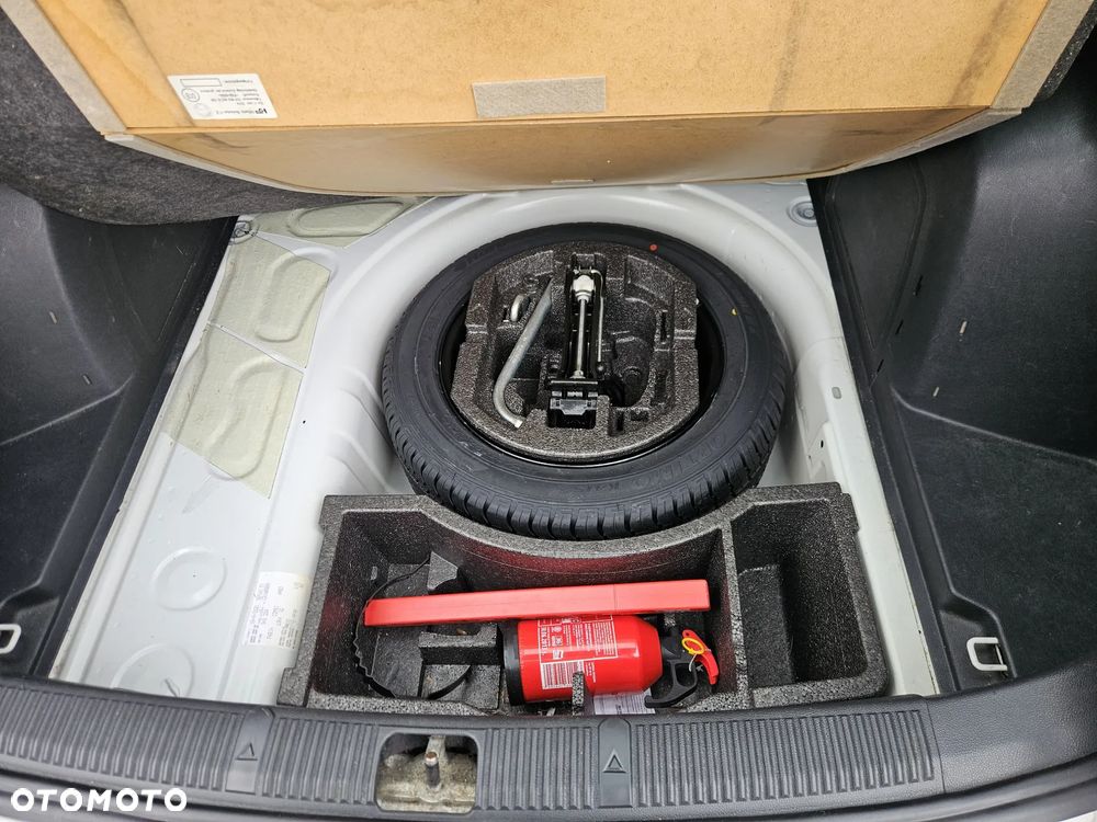 Skoda Fabia 1.4 16V Ambition - 13