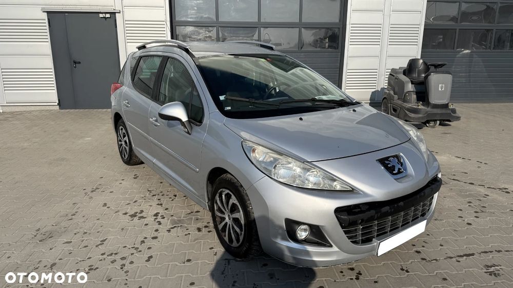 Peugeot 207 - 2