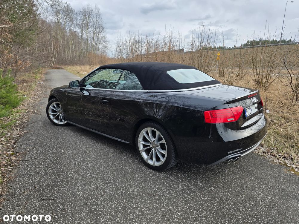 Audi A5 Cabrio 2.0 TDI DPF (clean diesel) - 29