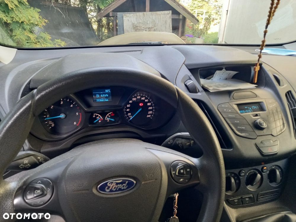 Ford Transit Connect - 12