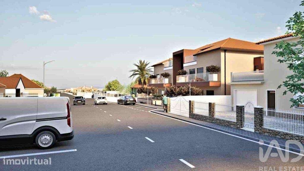 Apartamento T3 em Silveira de 126,00 m2 - Grande imagem: 4/21