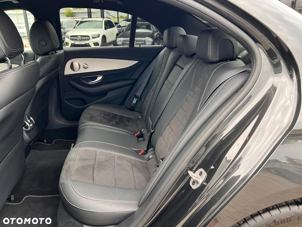 Mercedes-Benz Klasa E - 14