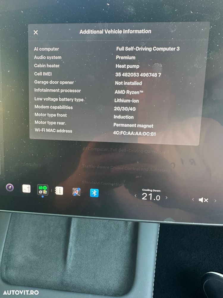 Tesla Model Y - 13
