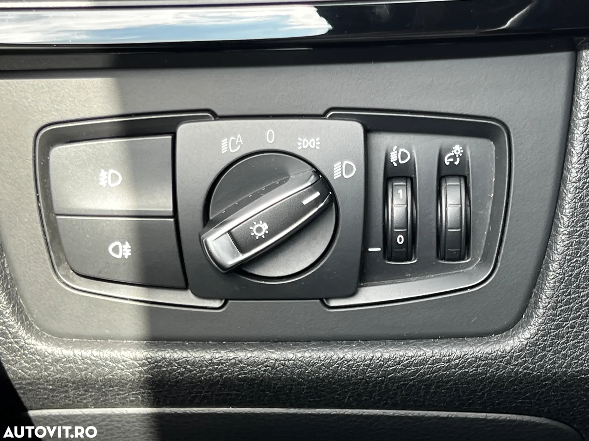 BMW Seria 3 318d Touring - 19