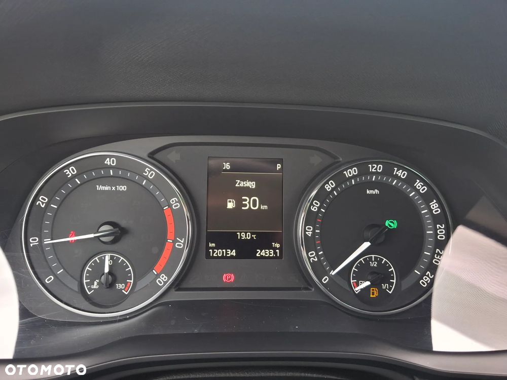 Skoda Octavia 1.5 TSI e-Tec Ambition DSG - 19