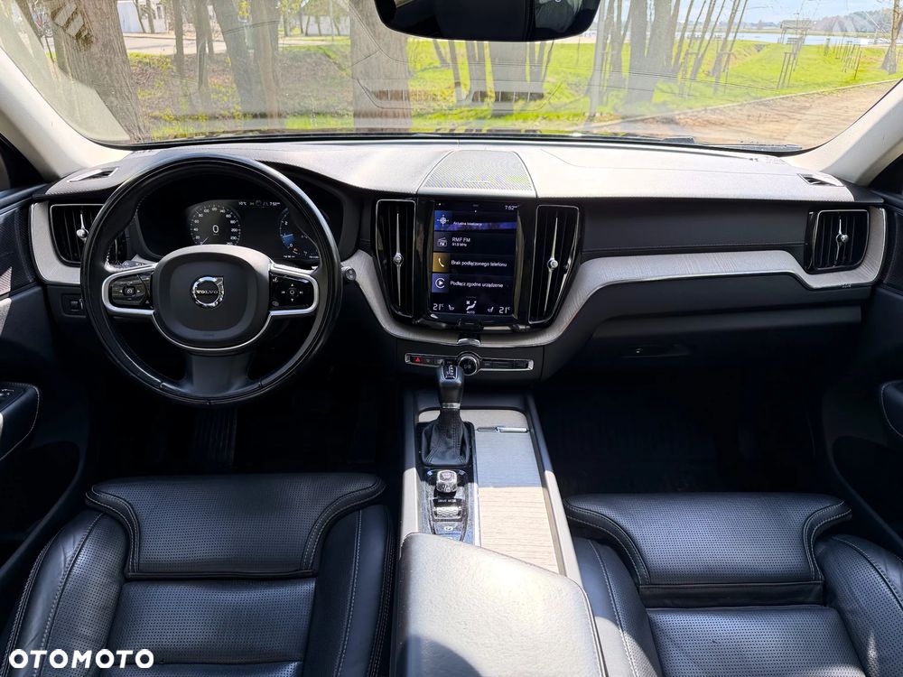 Volvo XC 60 T6 AWD Inscription - 18