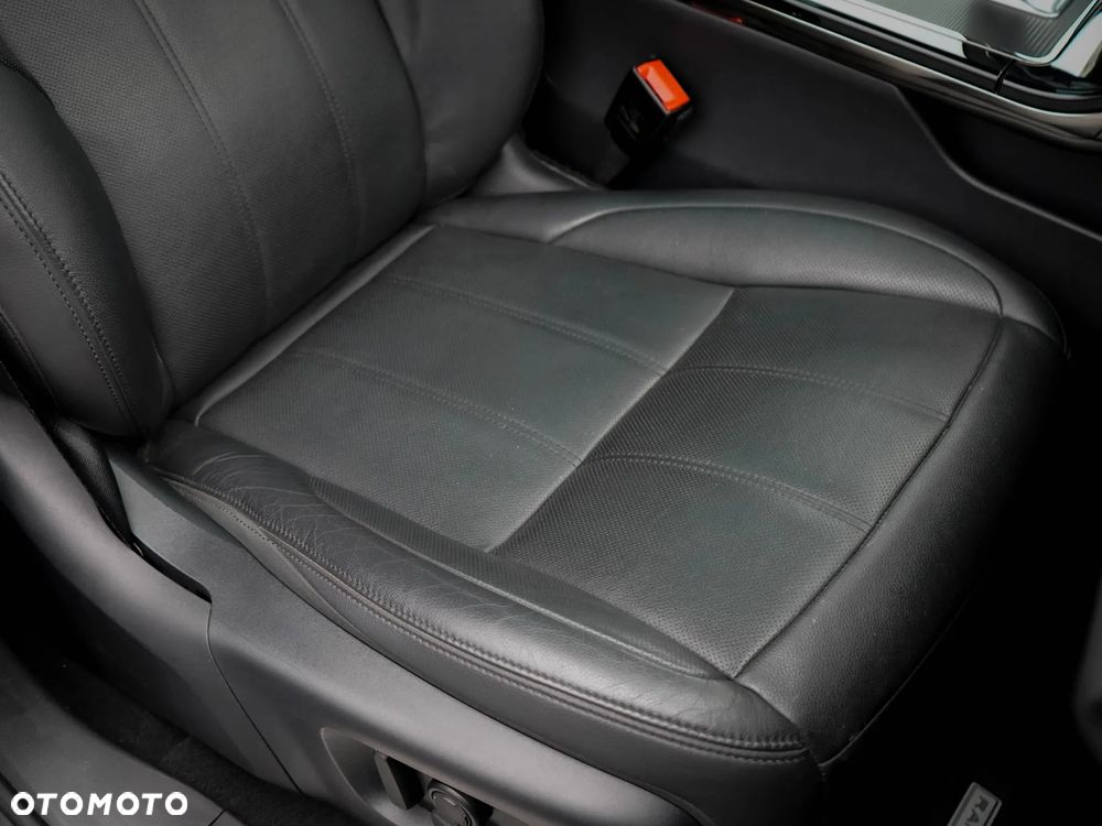 Land Rover Range Rover Evoque - 17