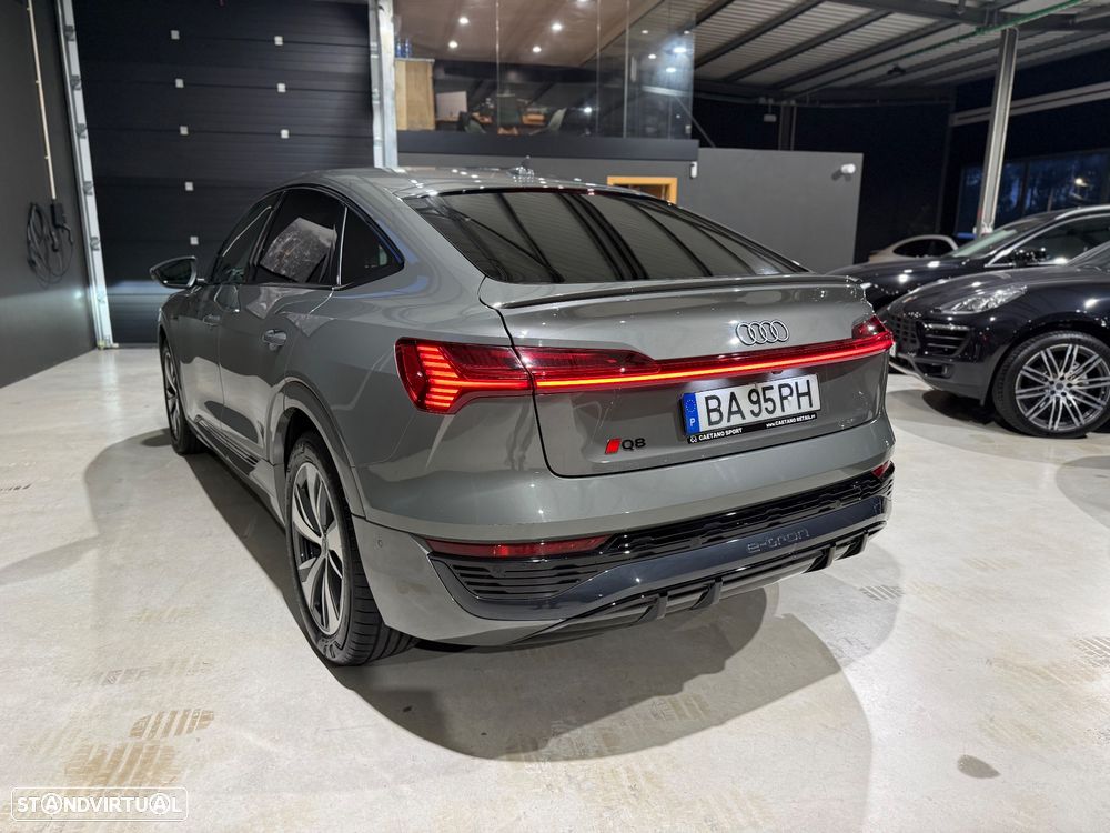 Audi Q8 e-Tron Sportback 50 quattro S line - 36