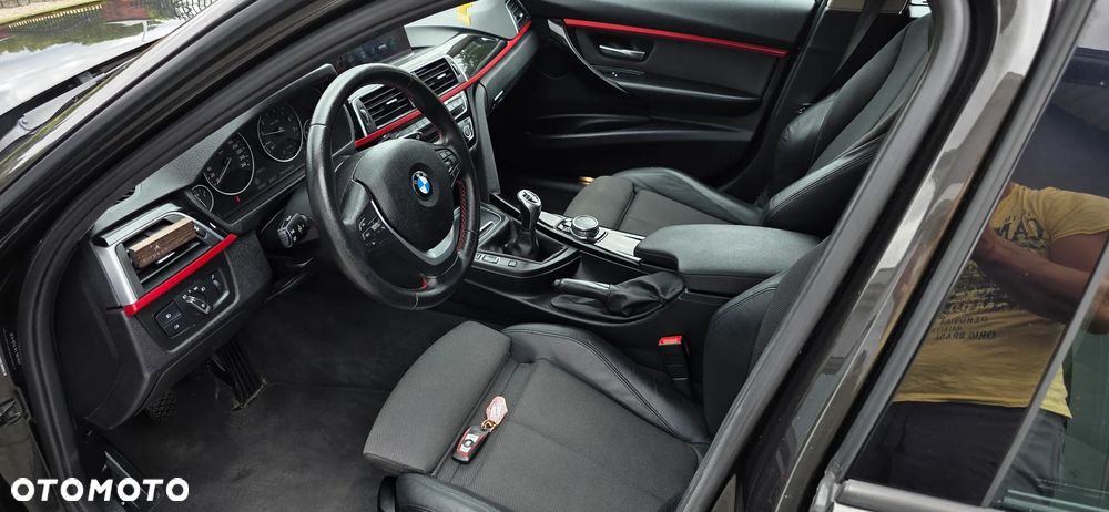 BMW Seria 3 318i GPF Sport Line - 11