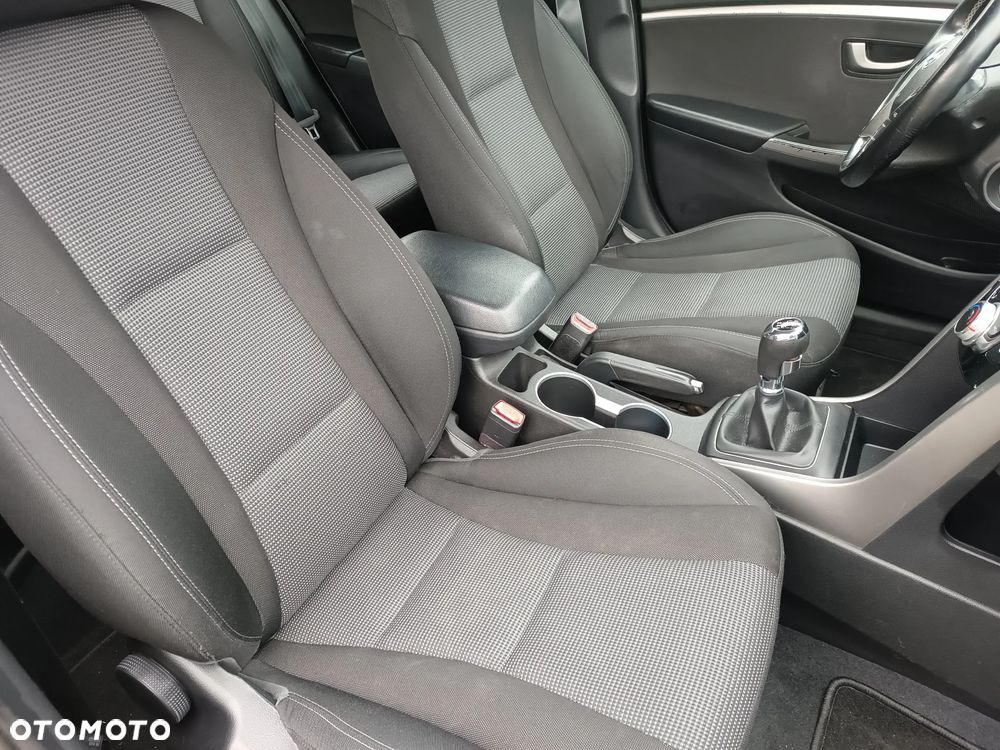 Hyundai i30 i30cw 1.4 Fifa World Cup Edition - 22