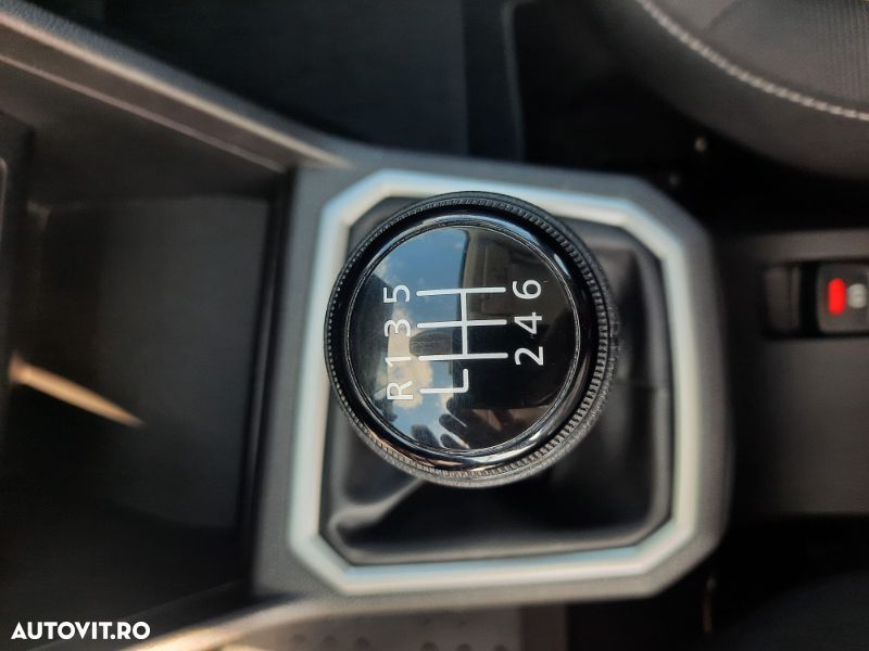 Dacia Sandero - 17