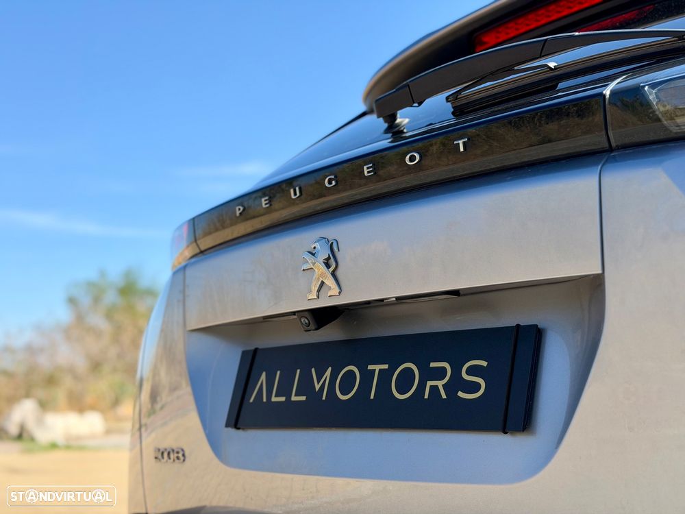 Peugeot 2008 PureTech 130 EAT8 Allure - 14
