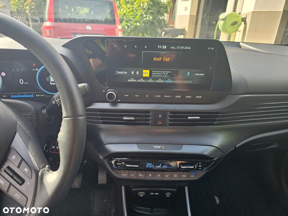 Hyundai i20 1.2 Modern - 6