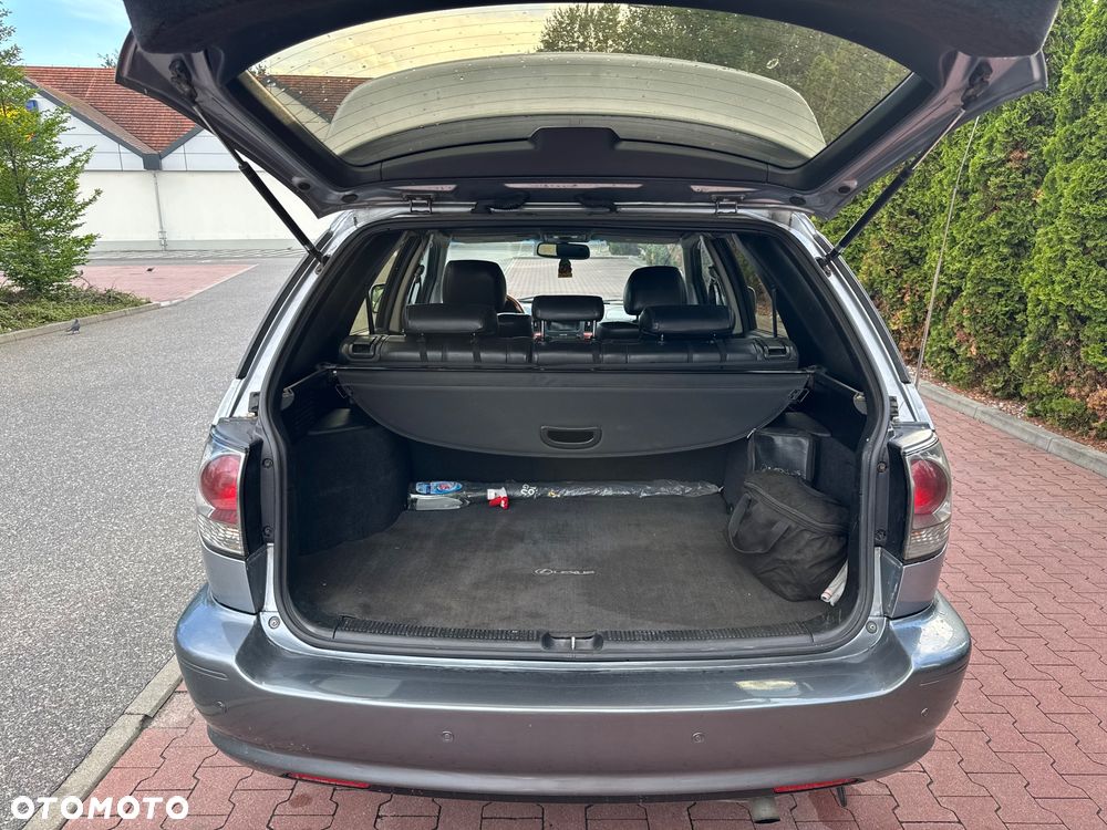 Lexus RX - 10