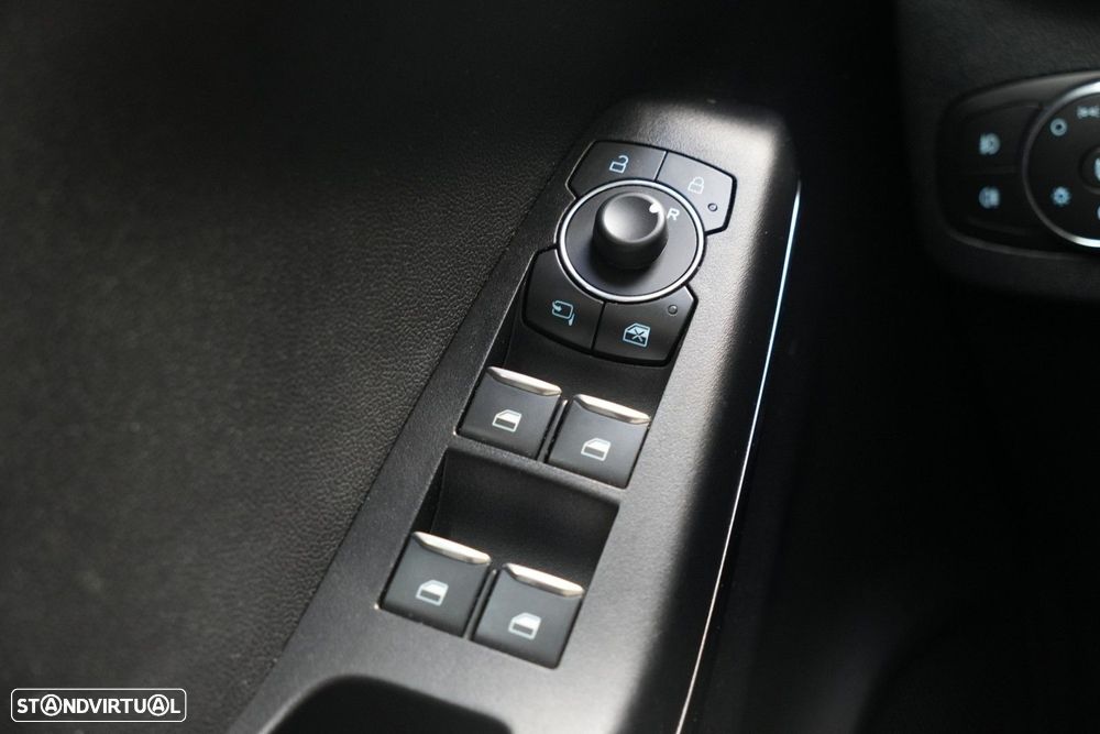 Ford Puma 1.0 EcoBoost MHEV Titanium - 18