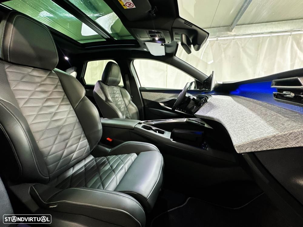 Peugeot E-3008 73 kWh GT - 29