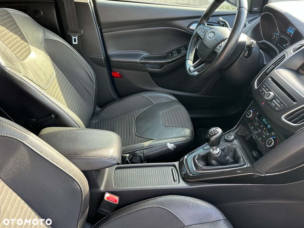 Ford Focus - 5